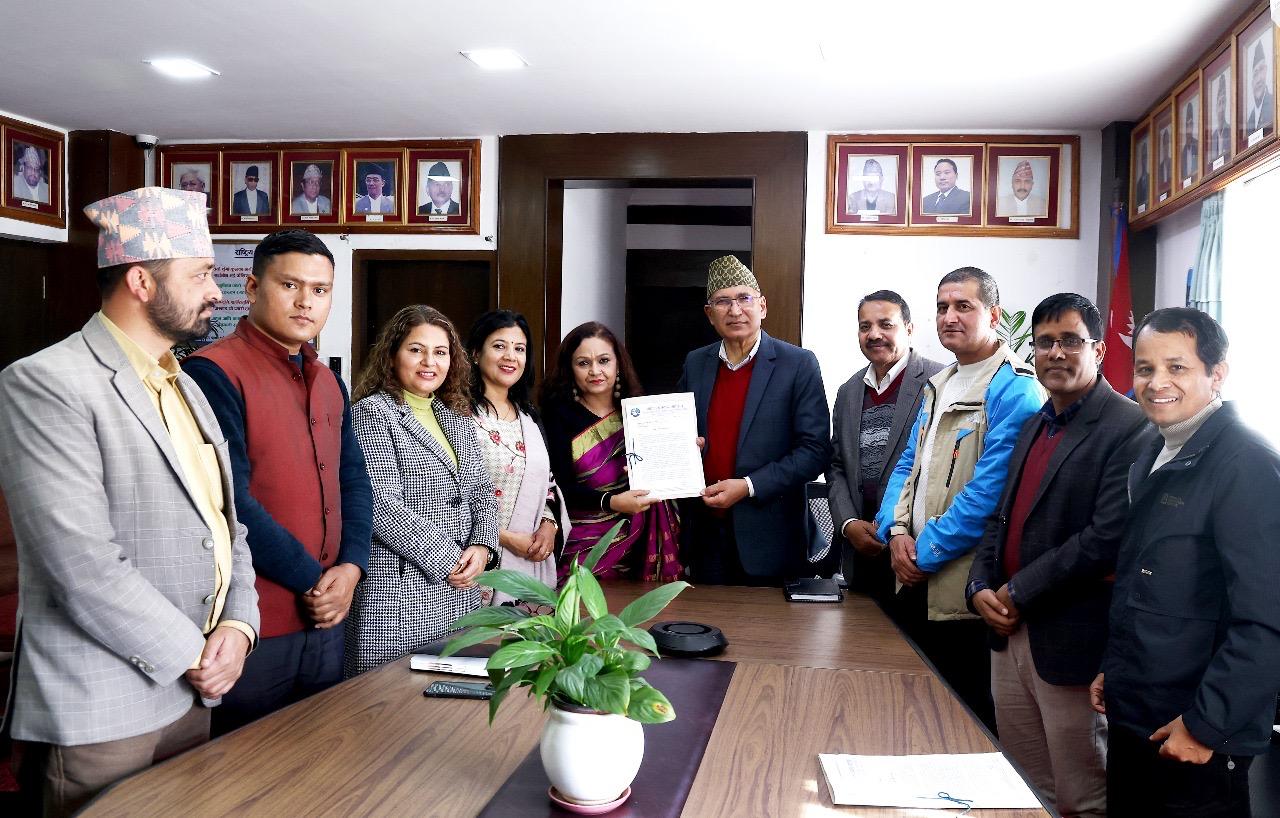 उपप्रधानमन्त्री एवं अर्थमन्त्री विष्णुप्रसाद पौडेलसँग महासंघको भेटघाट 